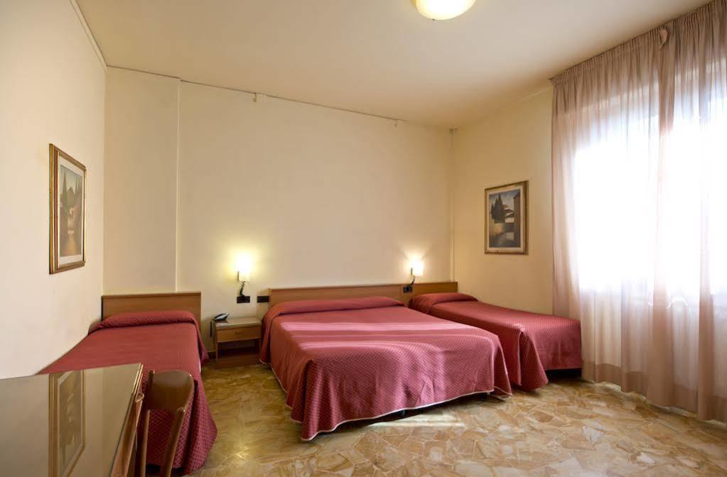 Hotel Careggi Floransa Dış mekan fotoğraf
